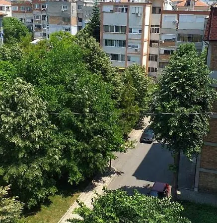 Комплекс Младость, Блок 9 Апартаменты *